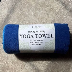 Blue Microfiber Yoga Towel